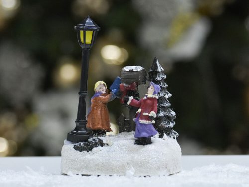 Christmas scene with led lighting - mailbox 1pc