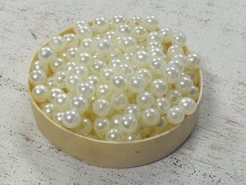 Perle gebrochenes Weiß 5 mm – 1 Box