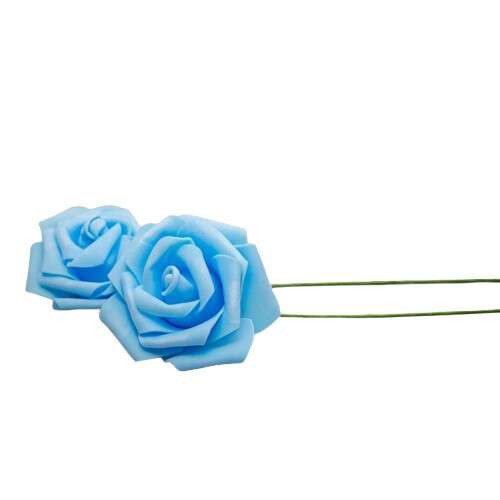 Róża piankowa o średnicy 7 cm w kolorze jasnoniebieskim z łodygą