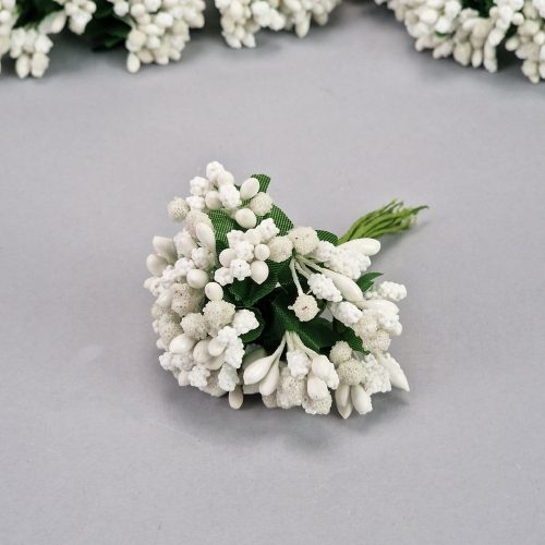 Berry mini bouquet white