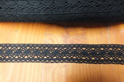 Black cotton lace 20m