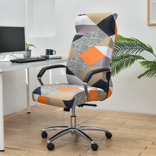 Wzorzysty pokowiec na krześle biurowym, pokowiec na krześle obrotowym, pomarańczowy rhomb