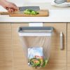 Garbage bag holder that can be hung