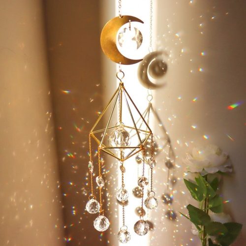 Wind chime moon