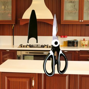 1 db Multifunkcionális rozsdamentes acél konyhai olló - Baromfi olló dió- és üvegnyitóval - Alapvető ételkészítő eszköz csirkéhez, kacsához, halhoz   1 db Multifunkcionális rozsdamentes acél konyhai olló - Baromfi olló dió- és üvegnyitóval - Alapvető ételkészítő eszköz csirkéhez, kacsához, halhoz